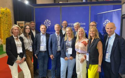Présent au Congrès des Notaires de France – Stand de l’union Généalogistes de France